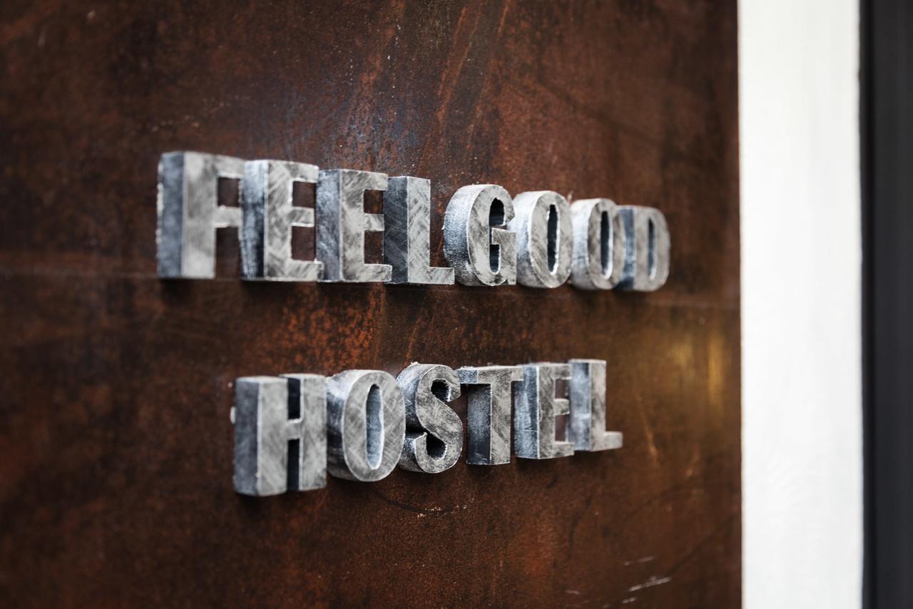 Feel Good Hostel Пхукет Екстер'єр фото