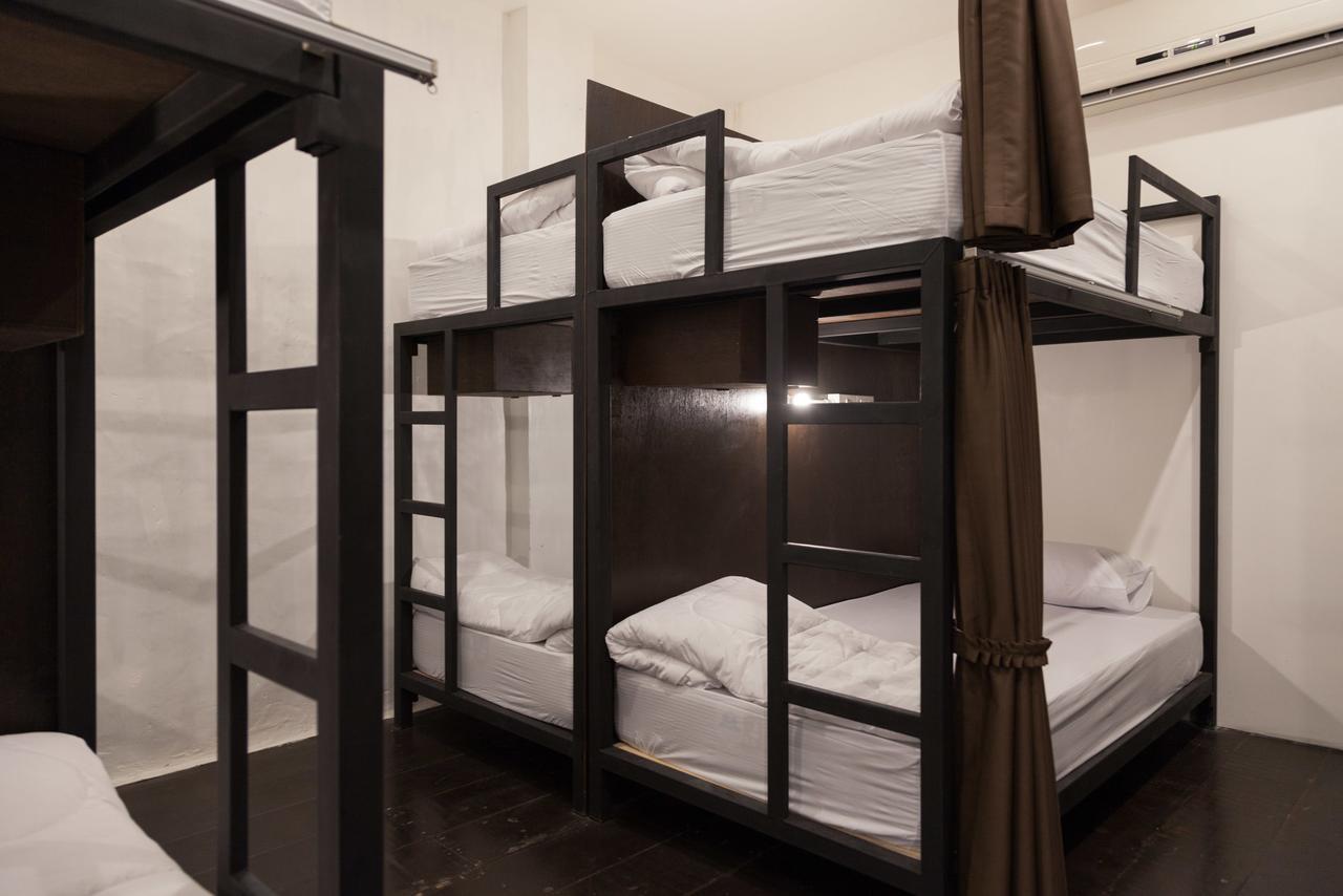 Feel Good Hostel Пхукет Екстер'єр фото