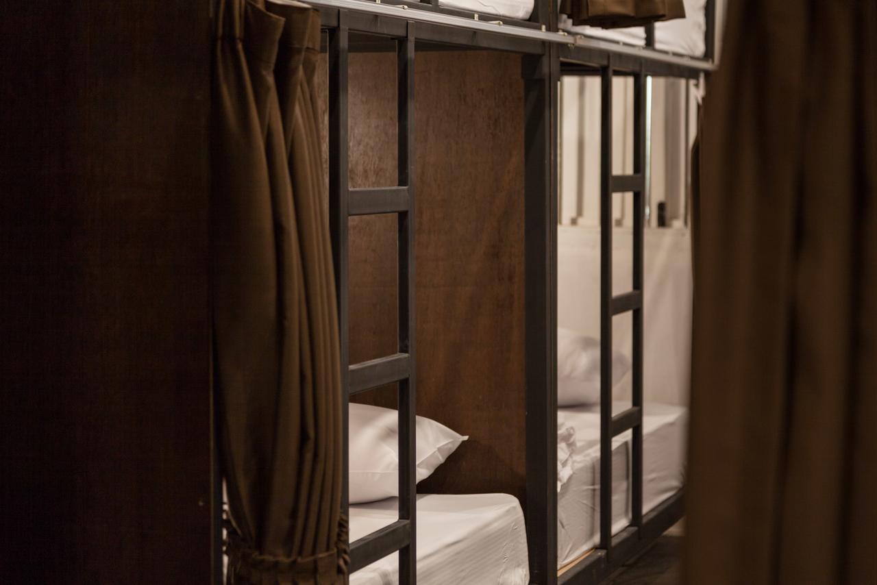 Feel Good Hostel Пхукет Екстер'єр фото